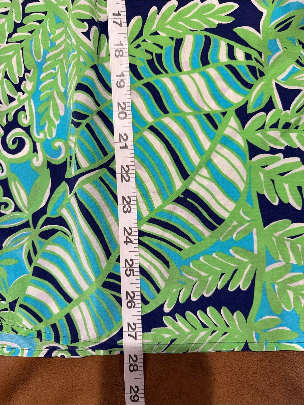 Lilly Pulitzer Elsa top Size Medium EUC - Picture 6 of 7